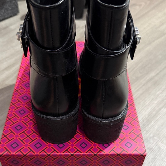 Tory Burch Black Leather Ankle Boots - Picture 5 of 8